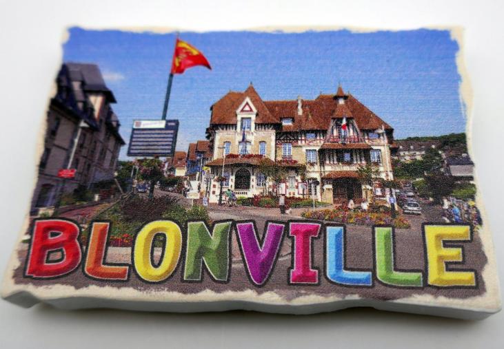 MAGNET BLONVILLE PLACE DE L'HÔTEL DE VILLE
